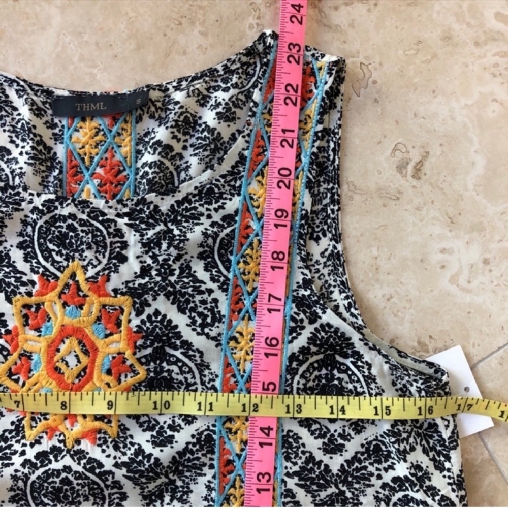 THML Embroidered Sleeveless Top NWT Women’s Size Small - Picture 6 of 9